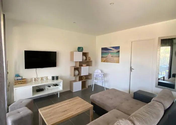 Casa vacanze à Sainte Lucie De Porto Vecchio *